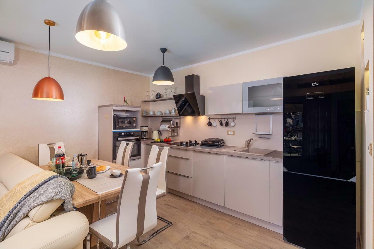 House Nono Apartment โปเรช ภายนอก รูปภาพ