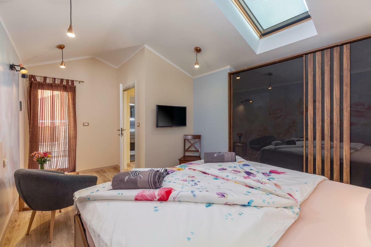 House Nono Apartment โปเรช ภายนอก รูปภาพ