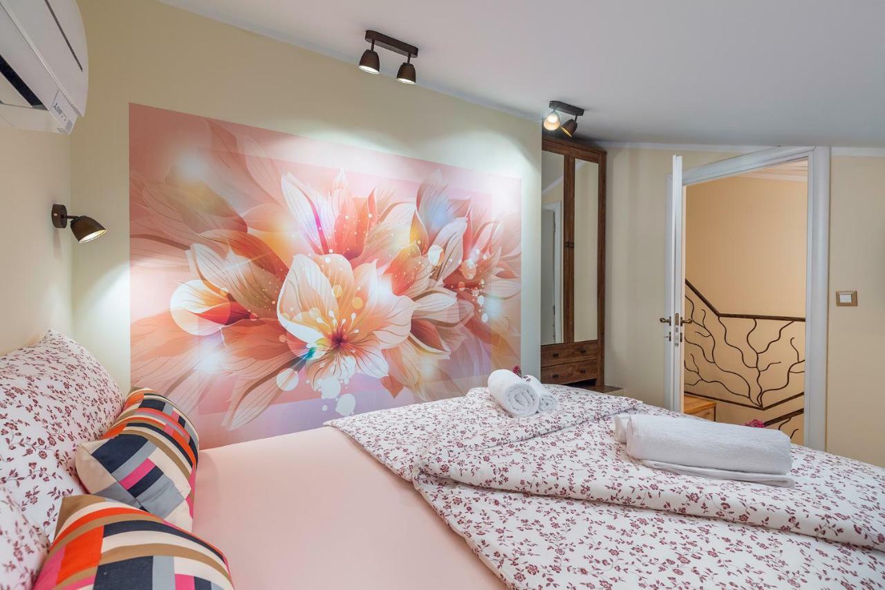 House Nono Apartment โปเรช ภายนอก รูปภาพ